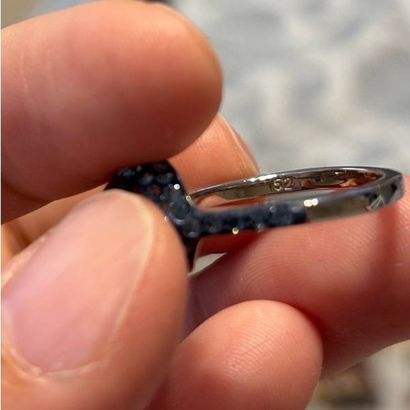 BRAND NEW - Swarovski ring - Picture 4 of 9